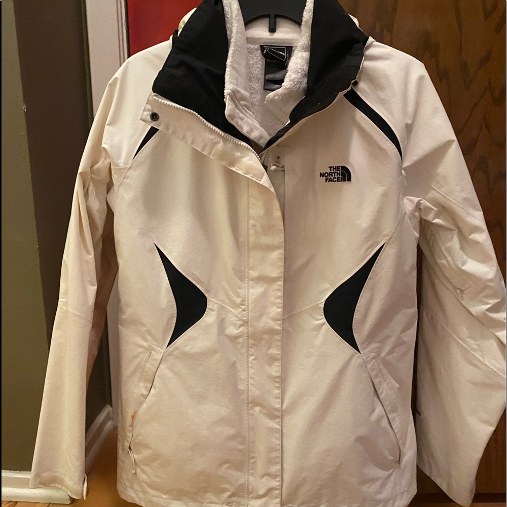 LARGE NORTH FACE TWO LAYER COAT
